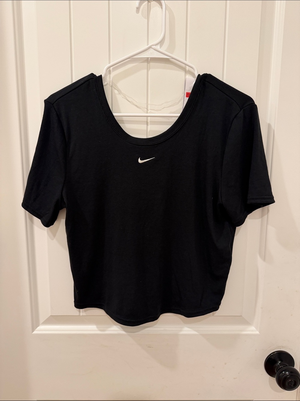 Nike Black Scoop-Neck Short Sleeve Athletic Tee